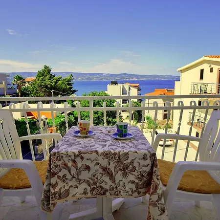 Mandalinic Apartment Omis