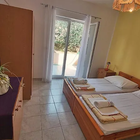 Apartment Mandalinic Omis